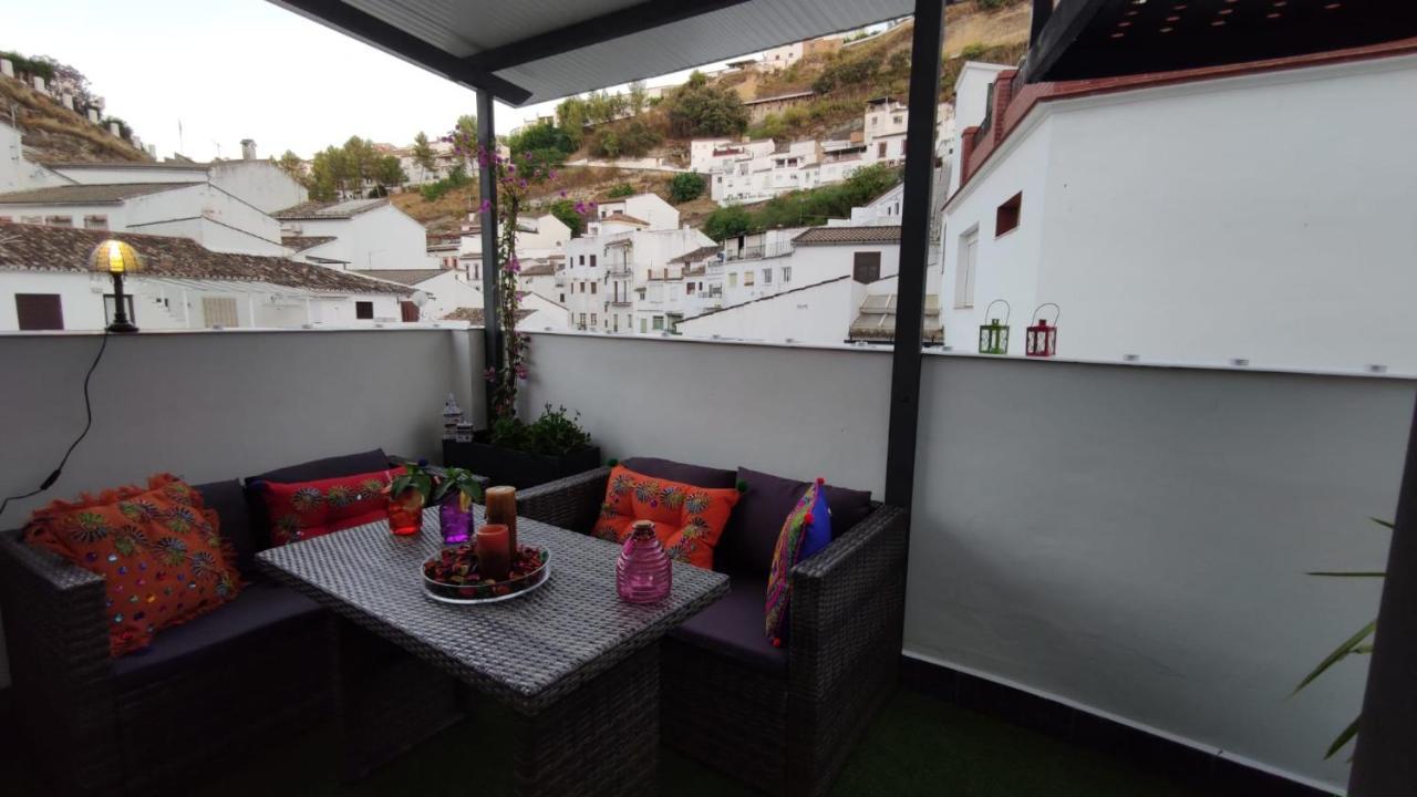 El Nido De La Galeria Apartment Setenil De Las Bodegas Exterior foto